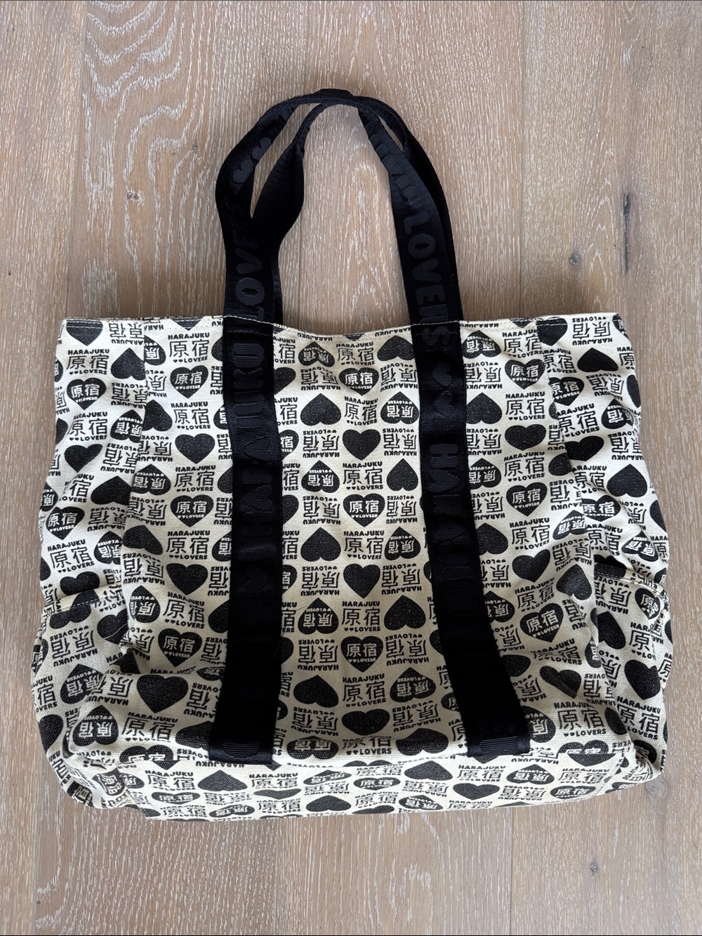 Harajuku Lovers by Gwen Stefani Vintage Y2K Canvas Tote Bag in Black & Cream. - Picture 5 of 10
